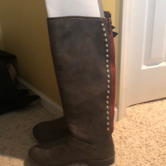 Brown riding boot - Picture 1 of 4